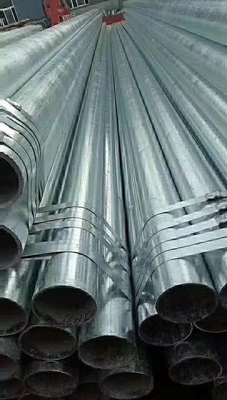 Le tube en acier galvanisé d'échafaudage a soudé le tuyau d'acier galvanisé par tube de l'eau pour l'eau potable