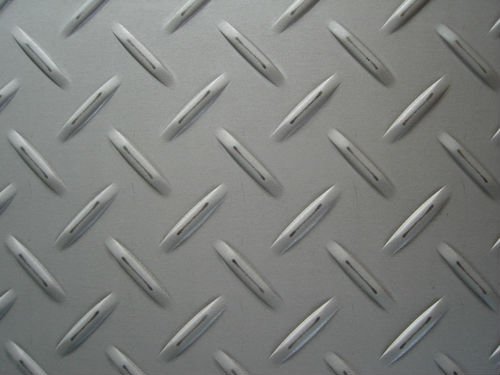 feuille de relief par plaque d'acier inoxydable à carreaux d'acier inoxydable de finition utilisée pour décoratif