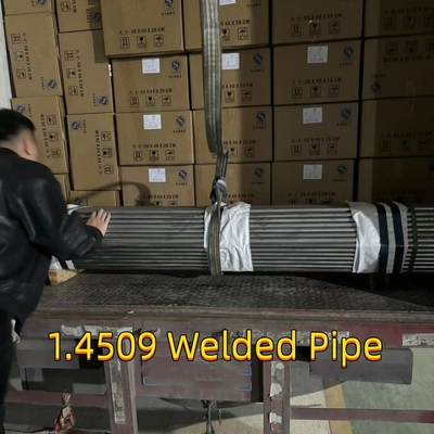1.4509 Ss tuyau soudé OD 89 mm 1,5 mm Épaisseur 1.4510/1.4512/1.4513 Pour les systèmes d'échappement