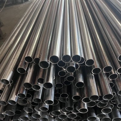 AISI 409 Pipe soudé en acier inoxydable pour silencieux de voiture 0,3 à 3 mm d&#39;épaisseur
