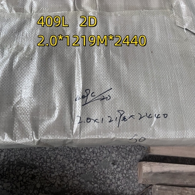 Grade 409L 1.4510 tôle en acier inoxydable laminée à froid 0,5-3 mm 2B 2D Finition SUH409L