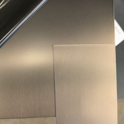 304 tôle en acier inoxydable titane brossé gris mat Pvd 0,85*1220*2440mm avec film protecteur Pvc 7c