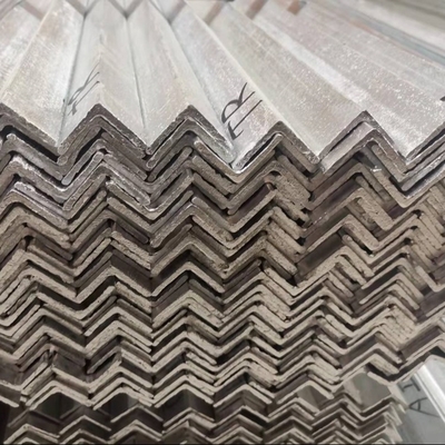 Particules en acier de structure A36 Q235B Barre d'angle en acier galvanisé à chaud 50*50*5*6000mm
