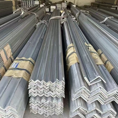 Barre d'angle S.S.316L avec MTC de certification 3.1 SUS316L AISI 316L Angle en acier inoxydable 40*40*4MM