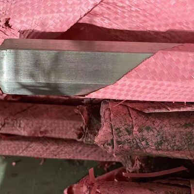 Barre carrée SS 316L DIN 1.4404 en acier inoxydable de qualité 10*10*4000 mm