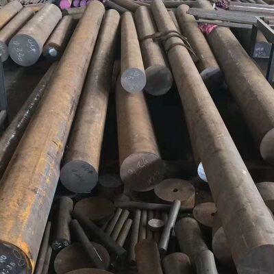 Barre ronde en acier inoxydable à haute teneur en carbone EN 1.4021 / DIN X20Cr13 / AISI 420, laminée à chaud, surface noire
