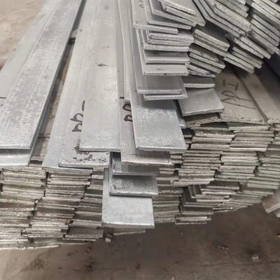 Barre plate galvanisée plongée chaude de l'acier au carbone 12m S235jr A36 pour le matériau de construction
