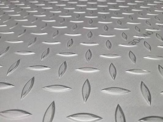 Diamant de relief par glissement à carreaux de plat d'acier inoxydable de 304 solides solubles heure anti